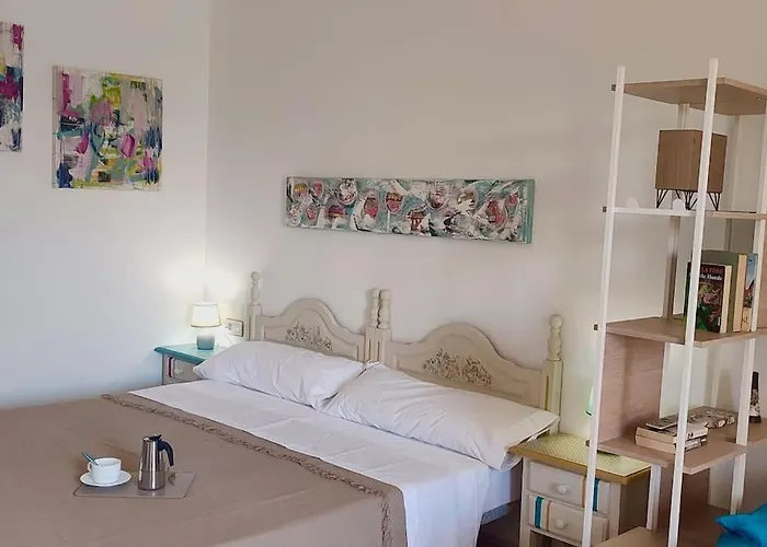 Something Over * קוסטה דל סילנסיו